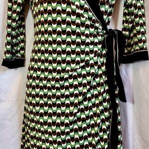 Max Studio Green, Brown & Black Wave-Print Dress
